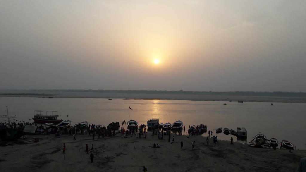 Buddha Guest House Varanasi Exterior photo