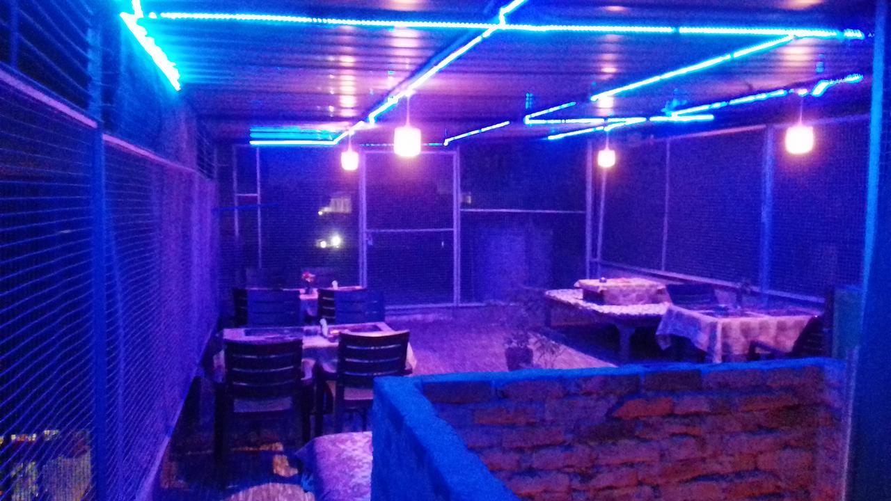 Buddha Guest House Varanasi Exterior photo